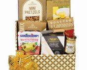 Snacks Corporate gift Toronto, gift for coworkers, Canadian office gifts, gift basket delivery GTA